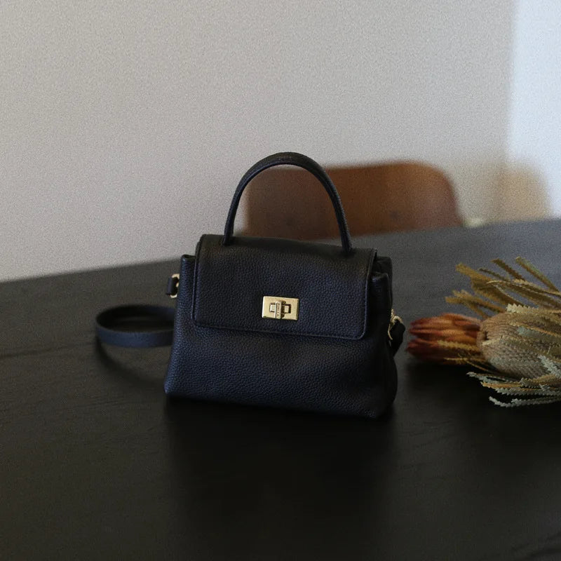 Genuine Leather Retro Shoulder Bag - Vennus